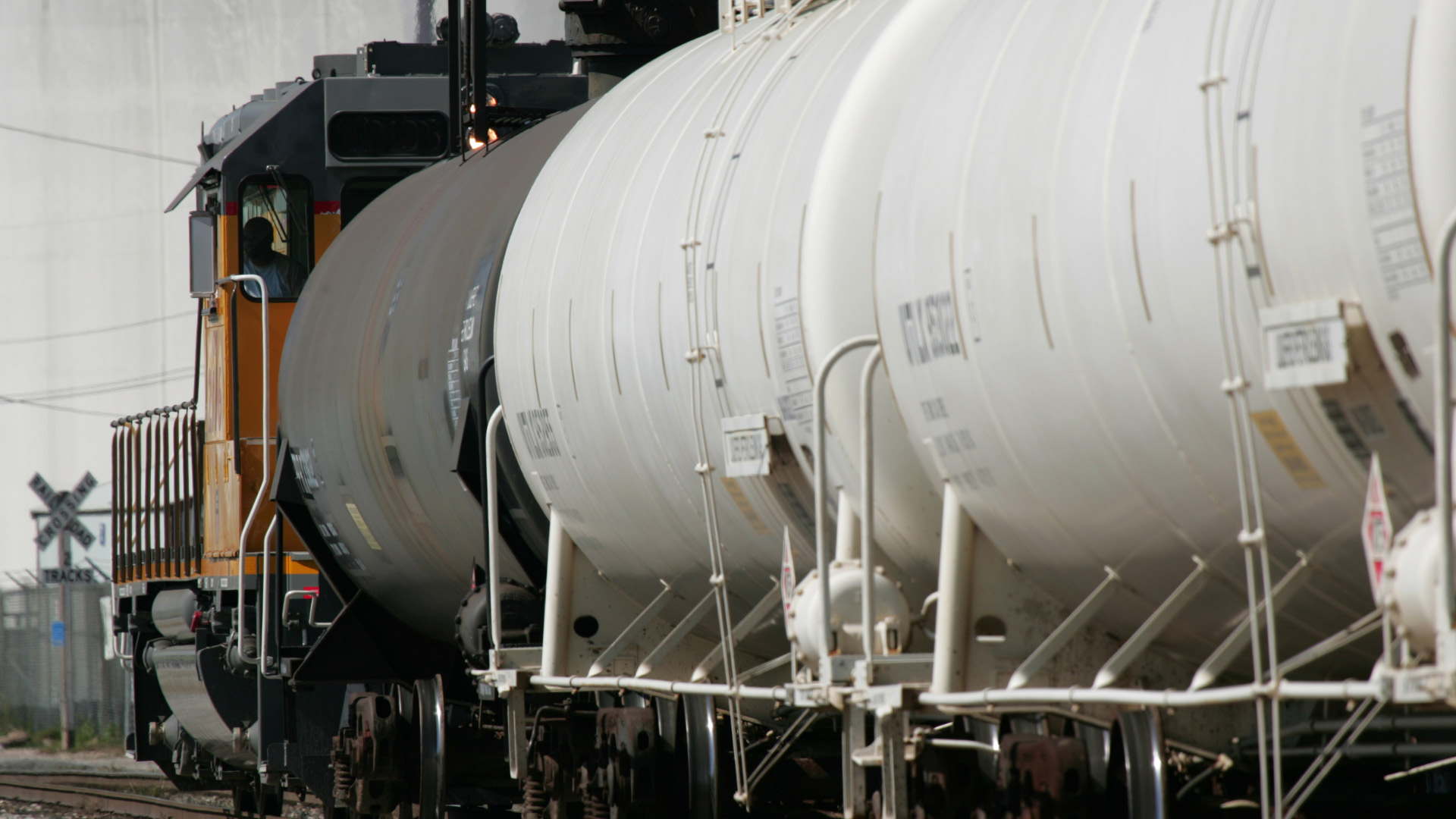 Image: Smarter trains for safer hazmat travel